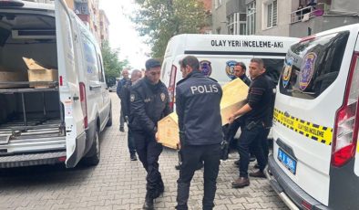 Maltepe’de vahşet: Annesine bakıcılık yapan kadını çekiçle öldürdü!