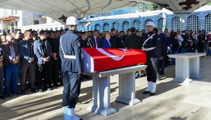 Komiser yardımcısı Alim Nar’ın cenazesi Edirnekapı Şehitliği’nde toprağa verildi