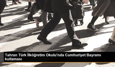 Tahran Türk İlköğretim Okulu’nda Cumhuriyet Bayramı kutlaması