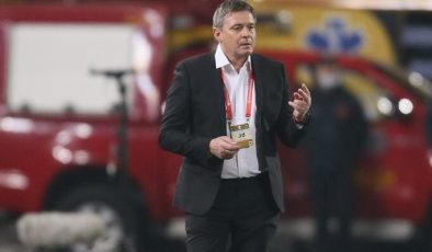 Stojkovic: “Dünya Kupası’nı kazanmamızı bekliyorlar”