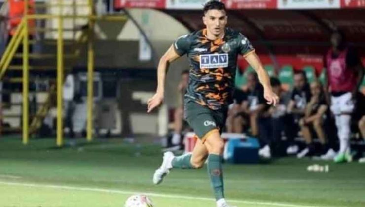 Alanyaspor’da Zinedine Ferhat ile yollar ayrıldı!