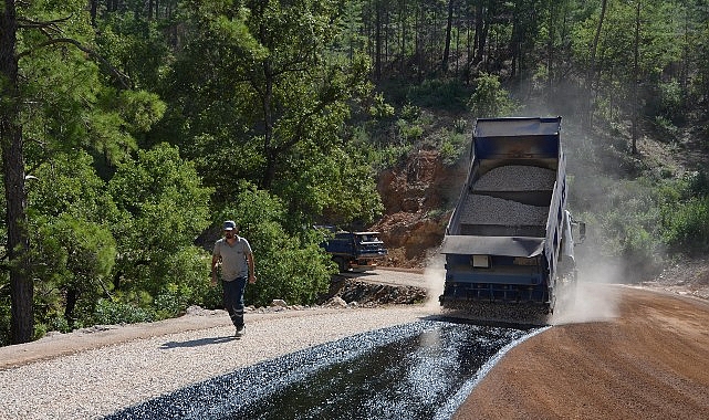 Alanya Dim grup yolu asfaltlandı