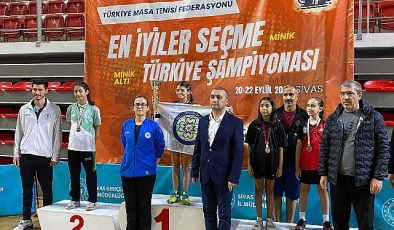 Büyükşehir Sporcusu Masa Tenisinde Türkiye Şampiyonu Oldu