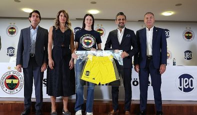 YEO Teknoloji, Fenerbahçe Kadın Basketbol Takımı’na sponsor oldu…